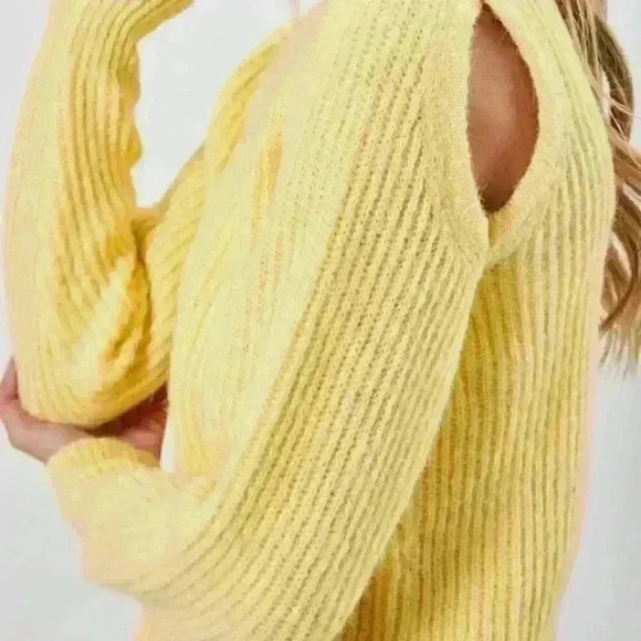 Lemon Yellow Ribbed Spring Sweater with‎ Cutouts - Picture 3 of 4